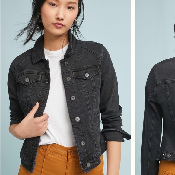 short fitted denim jacket